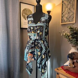 Hayden Los Angeles- Sleeveless Blouse